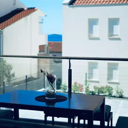 Daire Appartments Jurin *